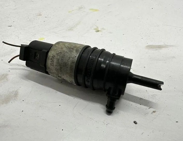 BMW 4 Series F32/F33/F36 (2013-2020) Washer Tank Motor 7298309 22186442