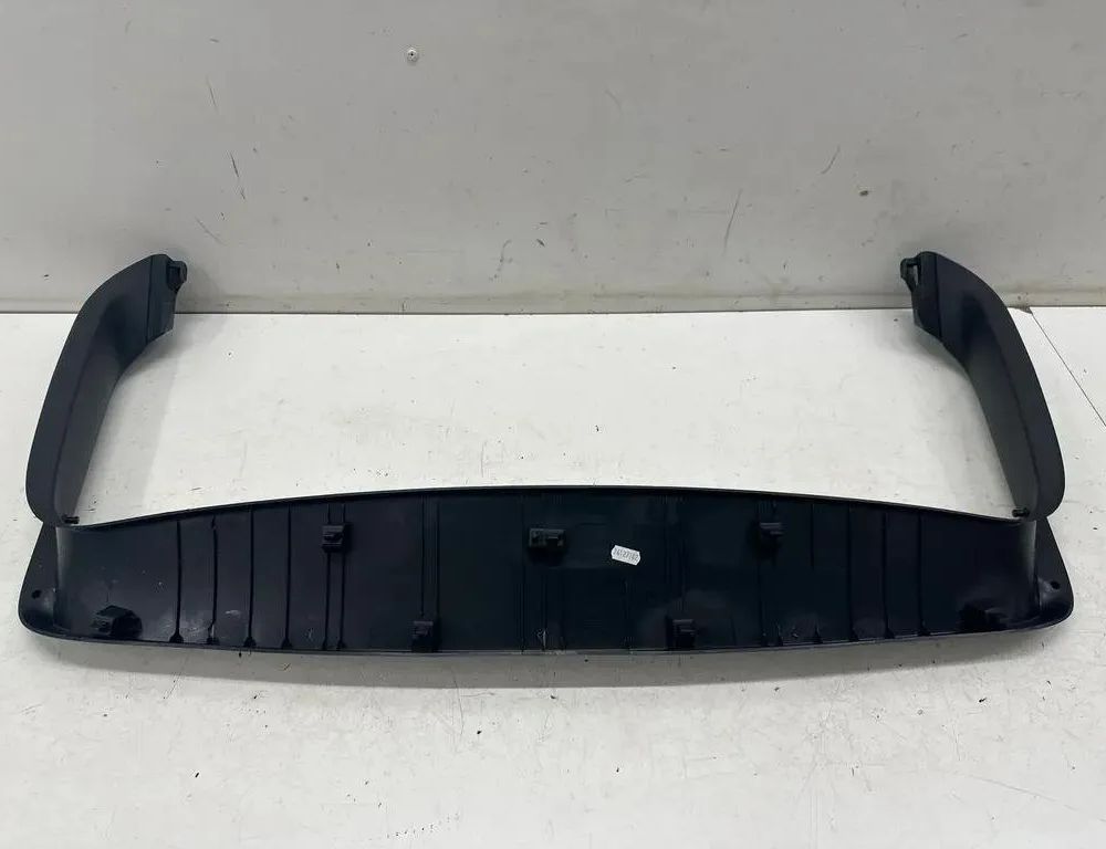 SKODA Kamiq 1 generation (2019-2023) Обивка крышки багажника 658867605 26687773