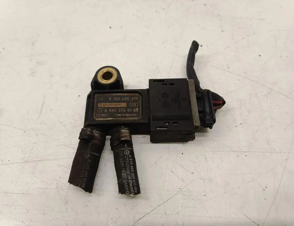 MERCEDES-BENZ E-Class W124 (1984-1997) Senzor tlaku DPF A6429050100 26761259