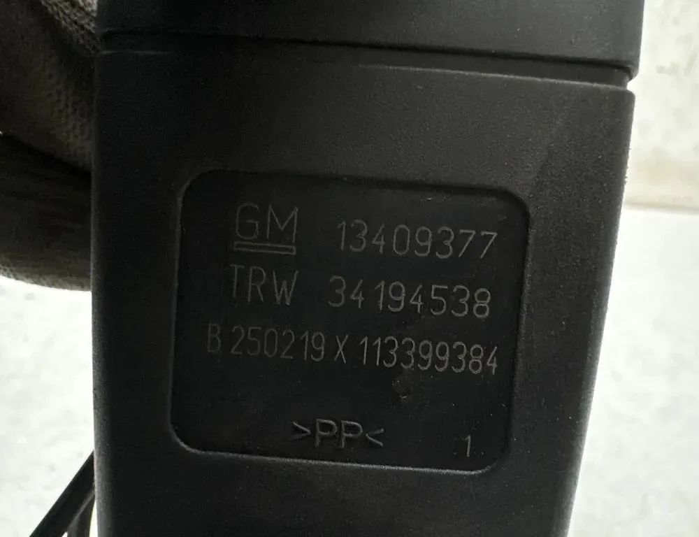 OPEL Astra K (2015-2021) Rear Middle Seat Buckle 13409377 26762886