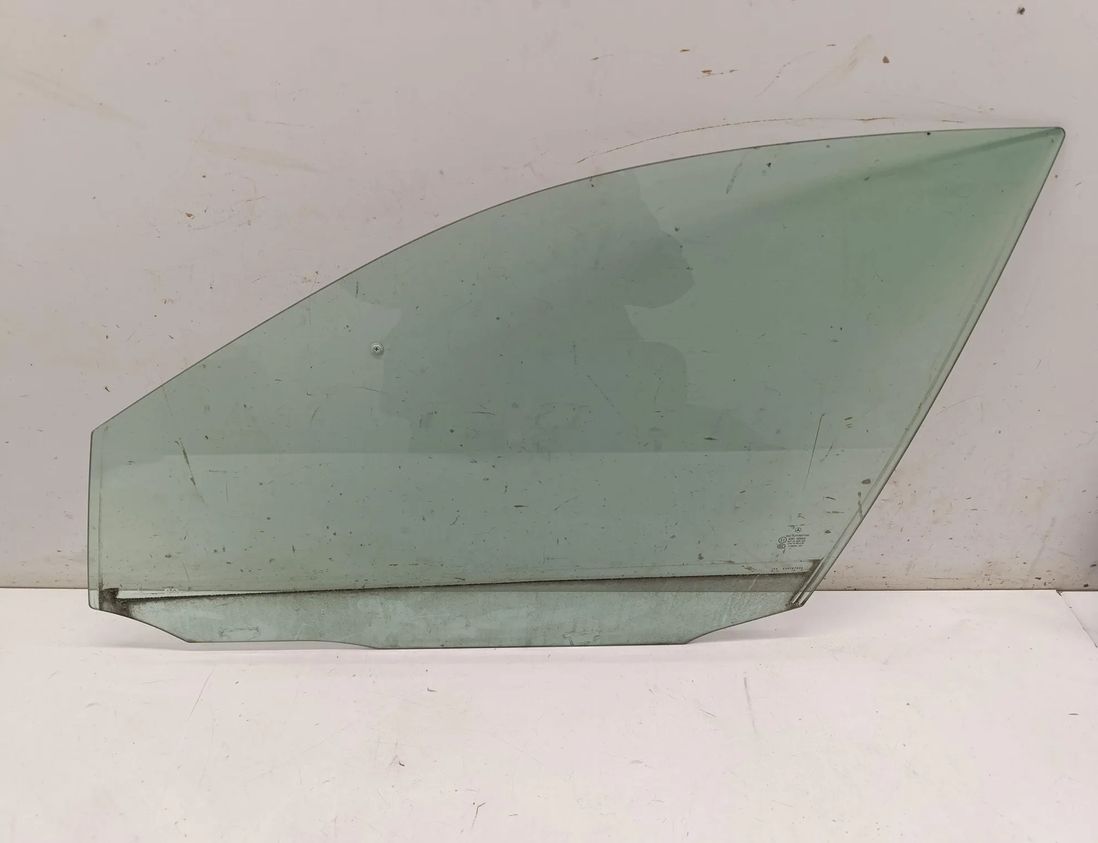 MERCEDES-BENZ C-Class W204/S204/C204 (2004-2015) Sklo ľavých predných dverí 43R00049 29063606