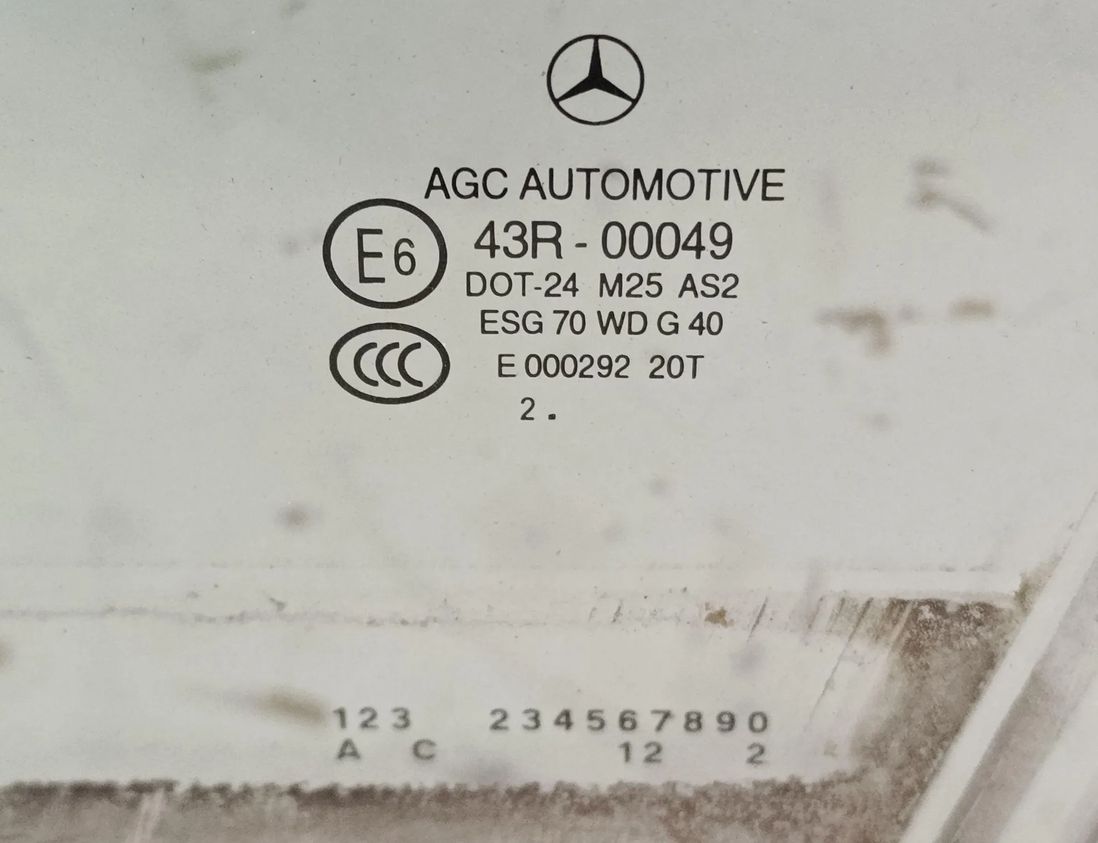 MERCEDES-BENZ C-Class W204/S204/C204 (2004-2015) Sklo ľavých predných dverí 43R00049 29063606
