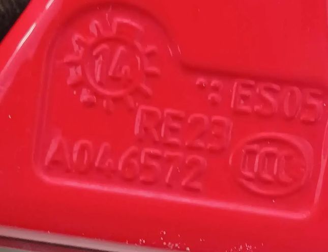 MERCEDES-BENZ CLA-Class C117 (2013-2016) Шарнир передней правой двери A046572 30086481