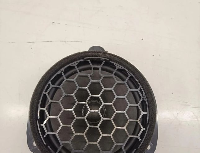 AUDI A3 8V (2012-2020) Pravý zadný dverový reproduktor 8V4035411 30096276