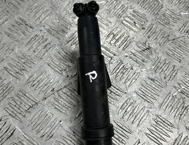 MERCEDES-BENZ R-Class W251 (2005-2017) Омыватель фар правой стороны 2518600547 30096568