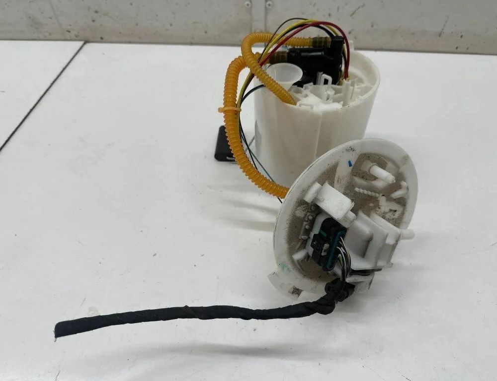 MERCEDES-BENZ CLA-Class C118 (2019-2023) Топливный насос A2474703200 30316681