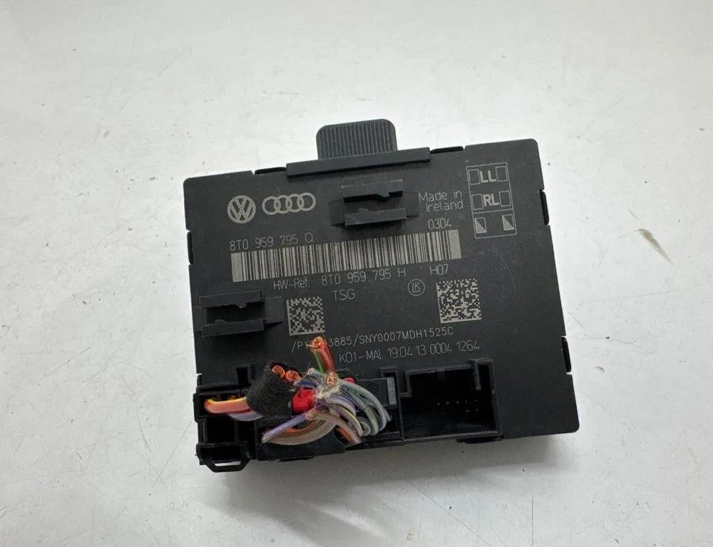 AUDI A5 Sportback 8T (2009-2011) Блок управления дверей левый задний 8T0959795H 31038151