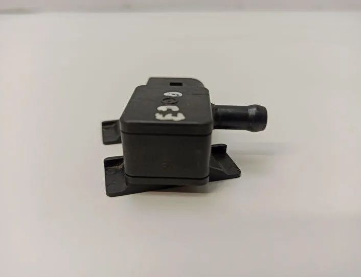 BMW 3 Series E90/E91/E92/E93 (2004-2013) DPF Pressure Sensor 780515201 21498527