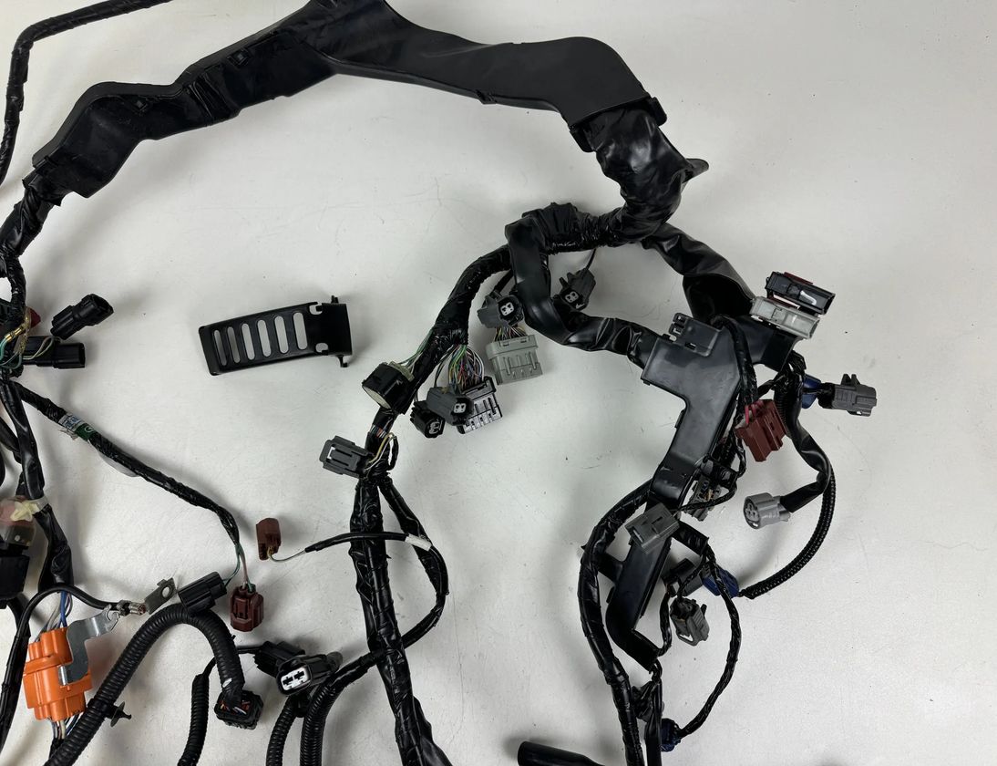 HONDA CBR (1983-2016) Жгут 32103MFJD001,32100MJCD101,32100MJCD10,32107MFJA500 27822393