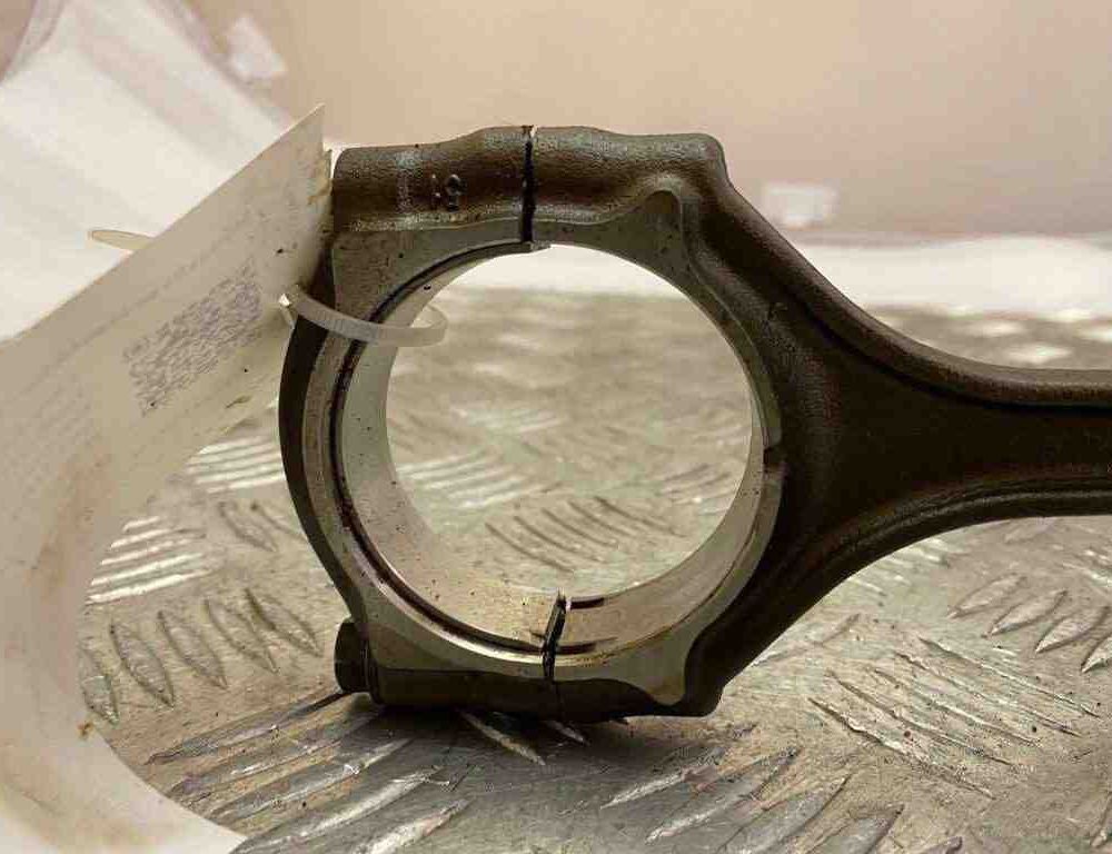 CHRYSLER Pacifica 2 generation (RU) (2016-2023) Pištoľ 373AC,S107,96L85 17301637