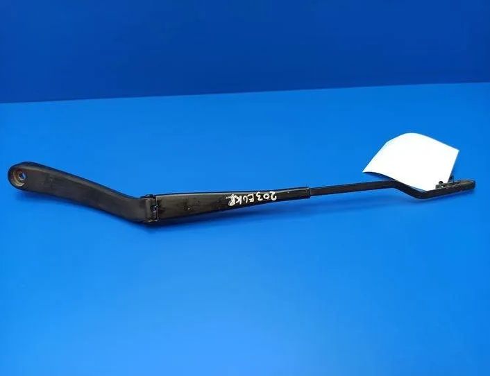 MERCEDES-BENZ C-Class W203/S203/CL203 (2000-2008) Predné stierače A2038200544,181,A2038240149 21197589