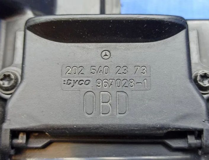 MERCEDES-BENZ E-Class W211/S211 (2002-2009)  Нижняя панель 2116800939,A2116800939,T0013792 21199406