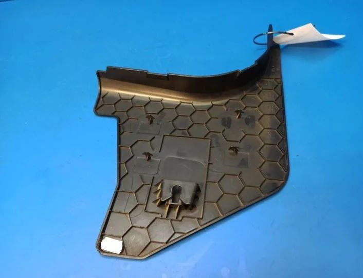 MERCEDES-BENZ E-Class W212/S212/C207/A207 (2009-2016) Ostatné časti výbavy A2126800506 21216802