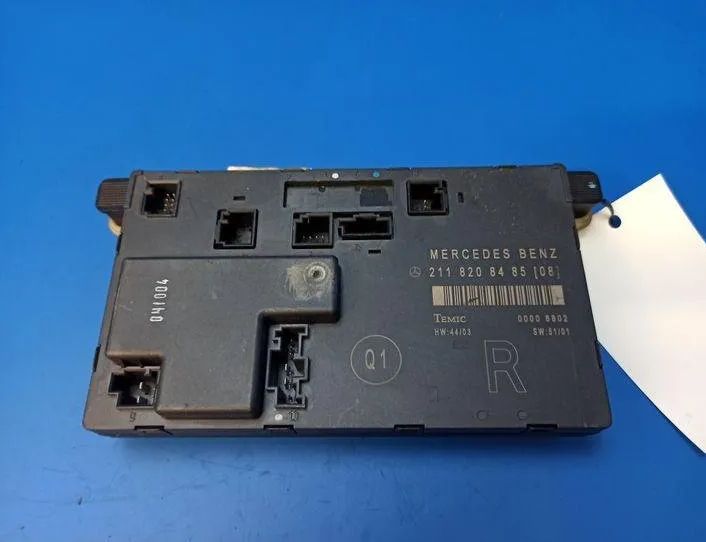 MERCEDES-BENZ E-Class W211/S211 (2002-2009) Ovládacia jednotka pravých zadných dverí 2118208485 21217687