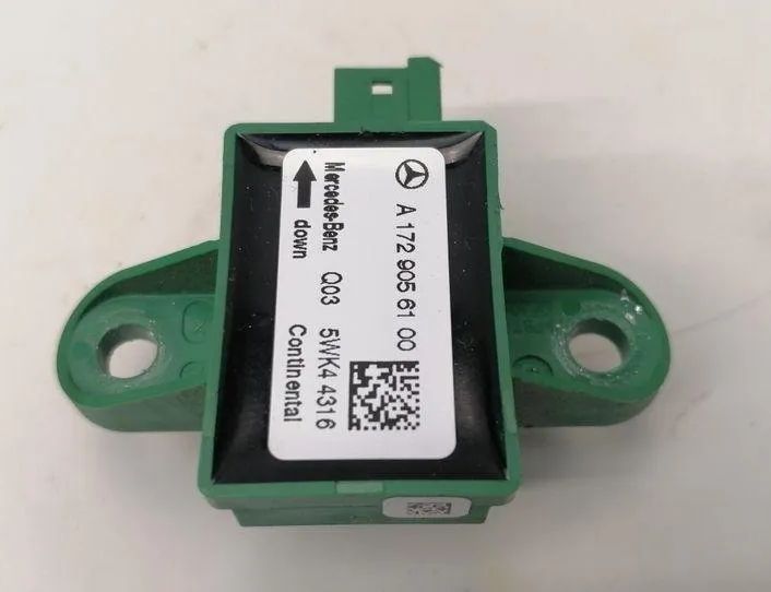 MERCEDES-BENZ E-Class W212/S212/C207/A207 (2009-2016) Right Side Impact Sensor A1729056100 21221122