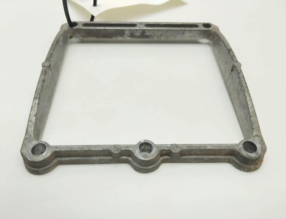 MERCEDES-BENZ S-Class W116 (1972-1980) Другие части внутренние двигателя 1165450049 30247409