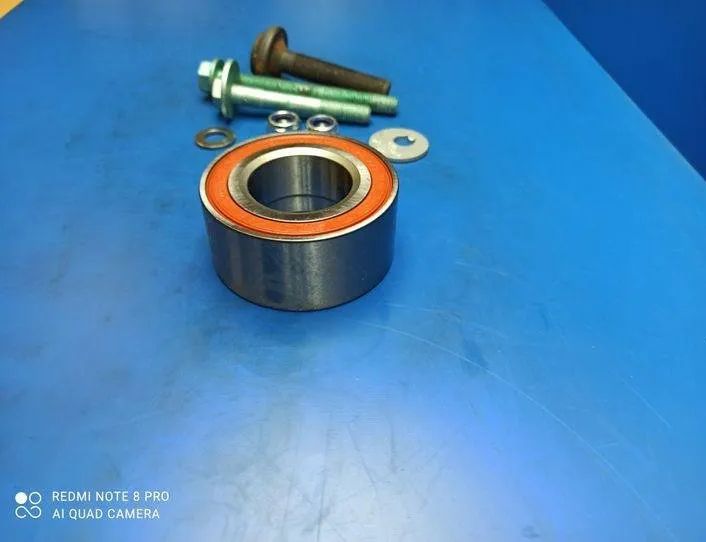 AUDI A8 D2/4D (1994-2002) Ľavé zadné ložisko kolesa 713610420,443498625F,FAG 21494924