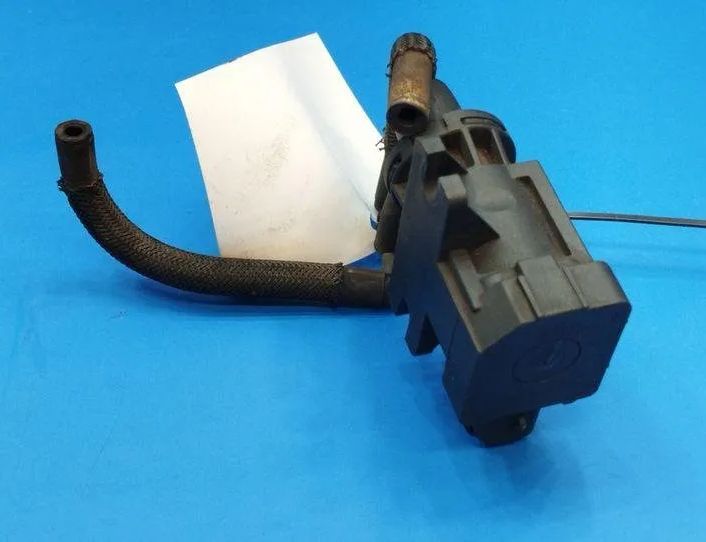 PEUGEOT 407 1 generation (2004-2010) Vakuumový ventil 9665886280 21531090