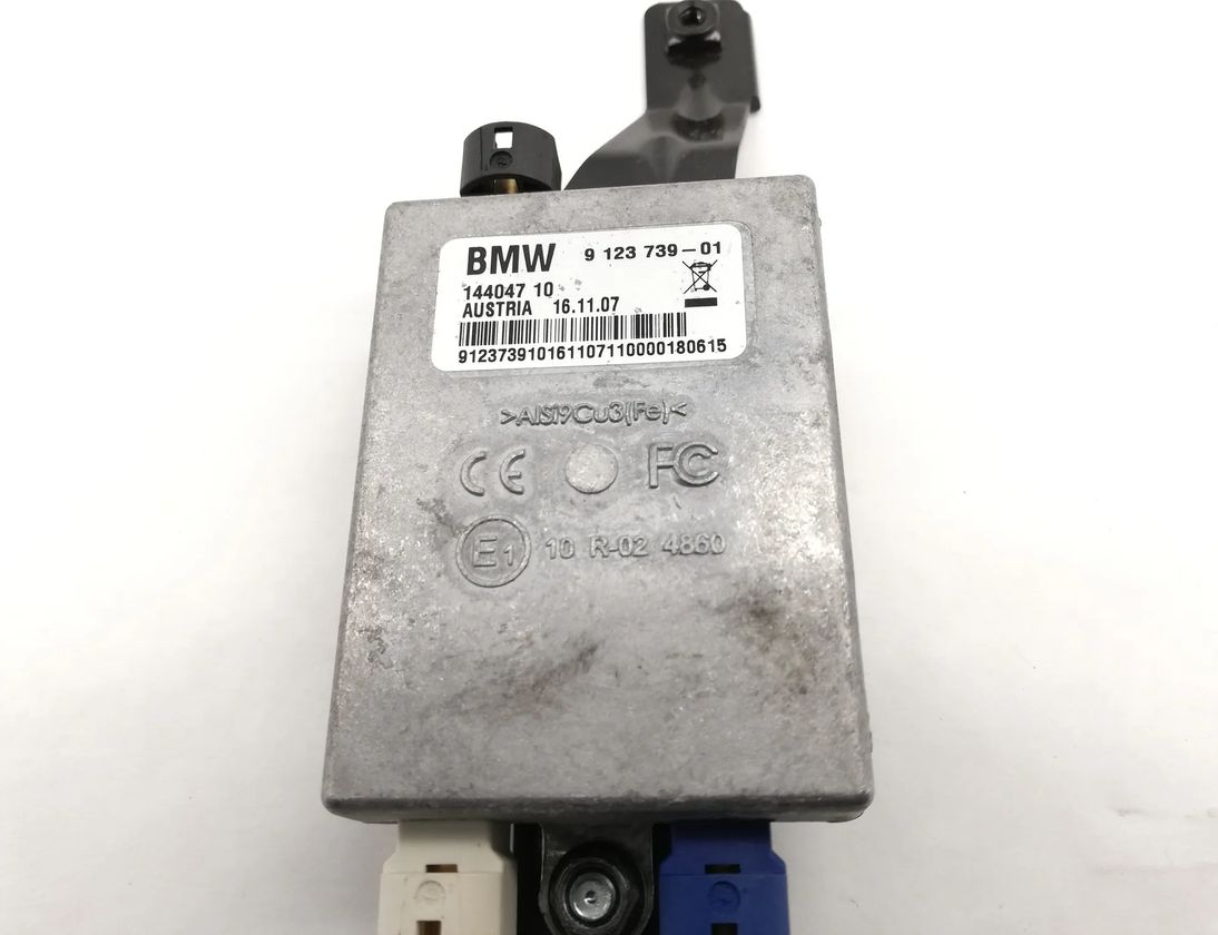 BMW 5 Series E60/E61 (2003-2010) Антенный модуль 14404710 10924509