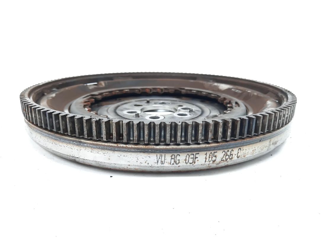 VOLKSWAGEN Golf 7 generation (2012-2024) Маховик 03F105266C 11406204