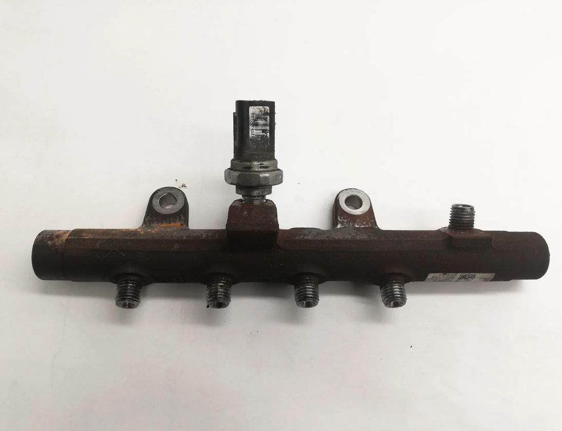 NISSAN Qashqai 1 generation (2007-2014) Fuel Rail 8200704212,A2C27000234 17255964