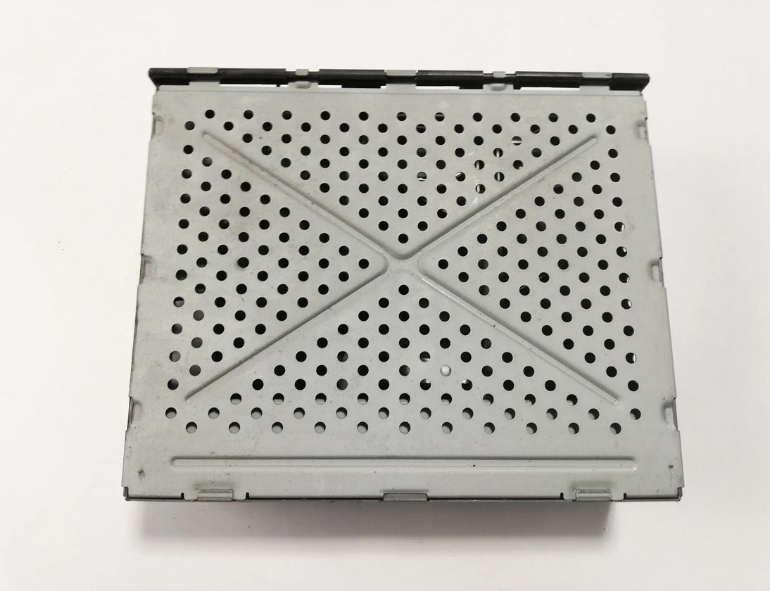 AUDI A6 C6/4F (2004-2011) Hudobný prehrávač bez GPS 4F0035541L 17388849