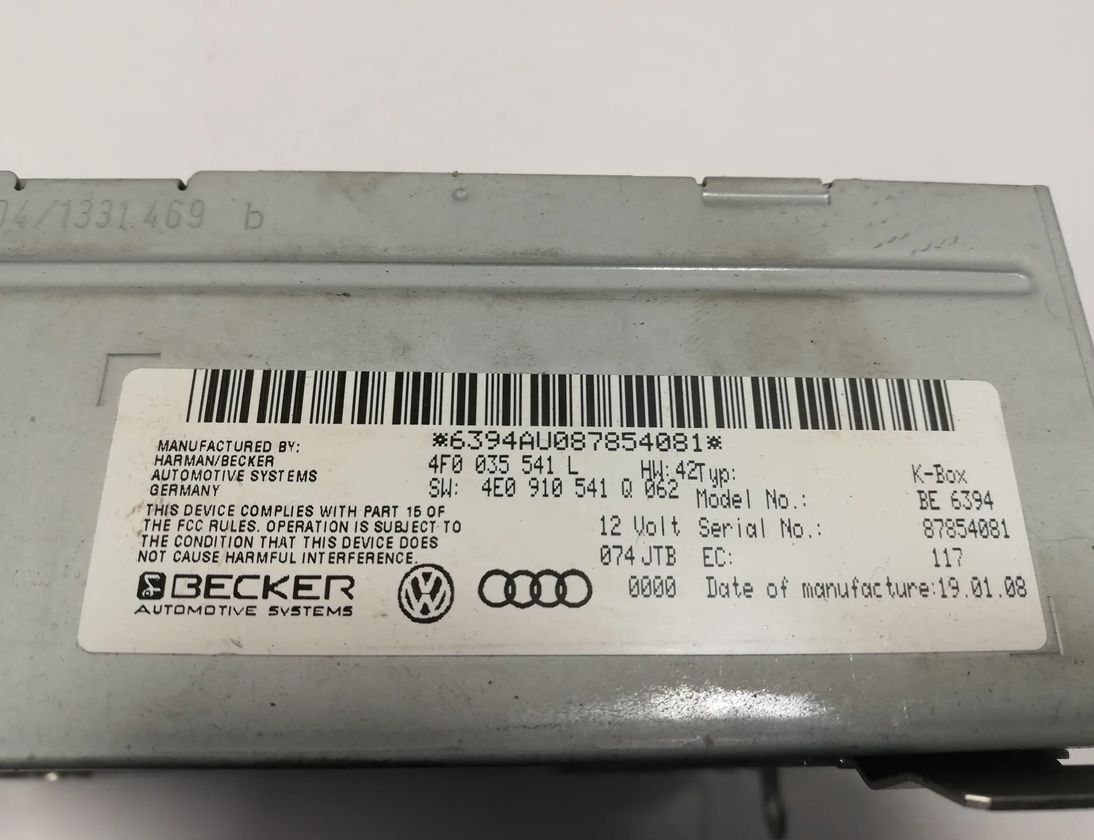 AUDI A6 C6/4F (2004-2011) Hudobný prehrávač bez GPS 4F0035541L 17388849
