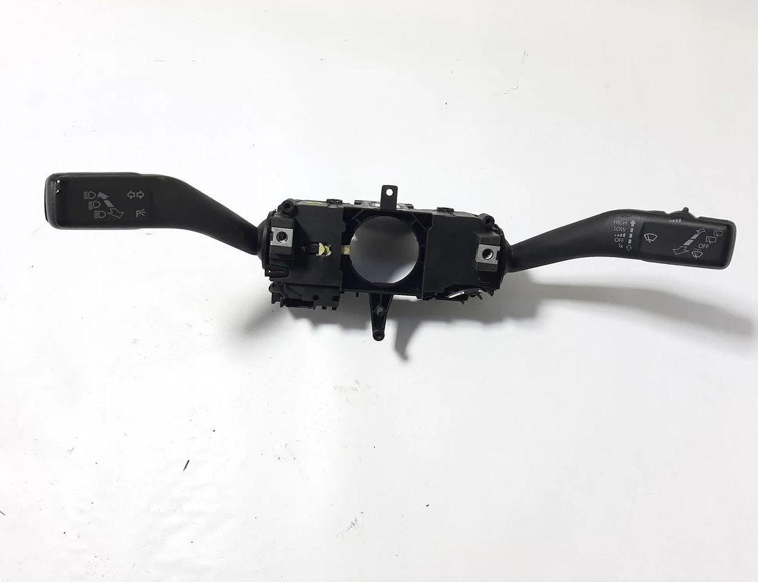 SEAT Toledo 4 generation (2012-2020) Подрулевой переключатель 6RA953521 17793063