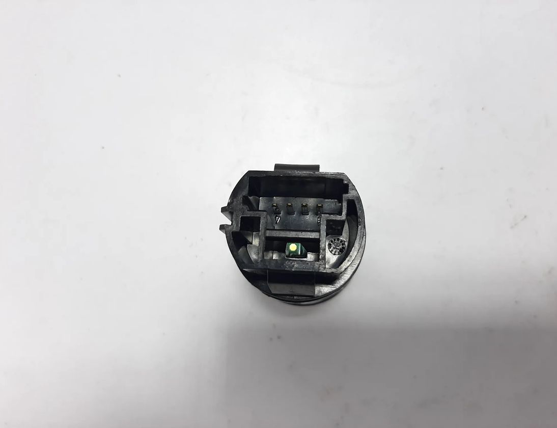 RENAULT Kadjar 1 generation (2015-2024) Ignition Button 503211R 21440562