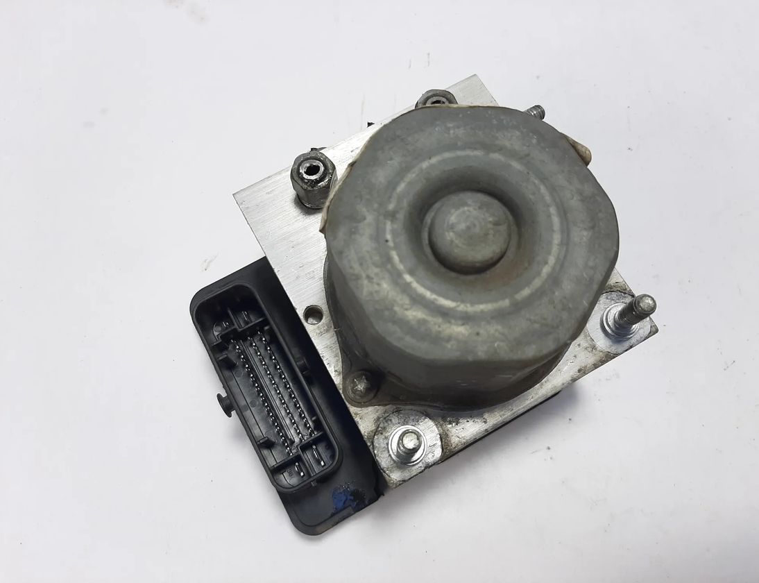 RENAULT Kadjar 1 generation (2015-2024) Абс блок 476601356R 21440563