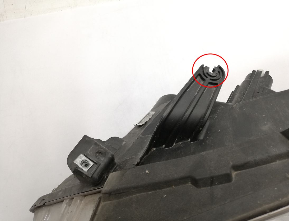 OPEL Mokka 1 generation (2012-2015) Фара передняя левая 22023391