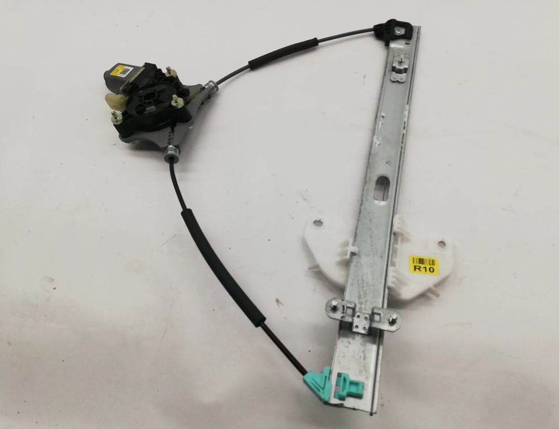 KIA Rio 4 generation (2016-2024) Regulátor okna pravých predných dverí 82460-H8000 23123838