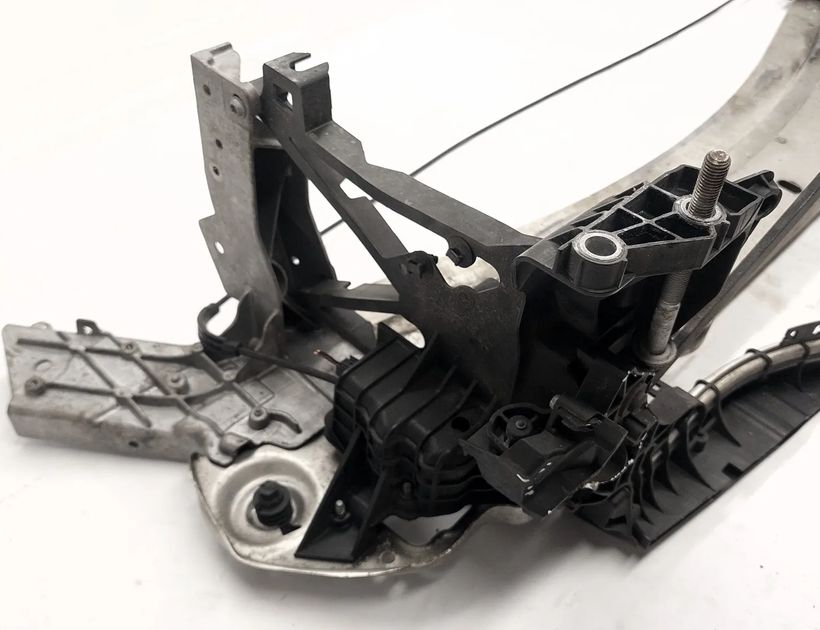 MERCEDES-BENZ E-Class W213/S213/C238/A238 (2016-2024) Bерхняя часть телевизора A2536210300 25745104