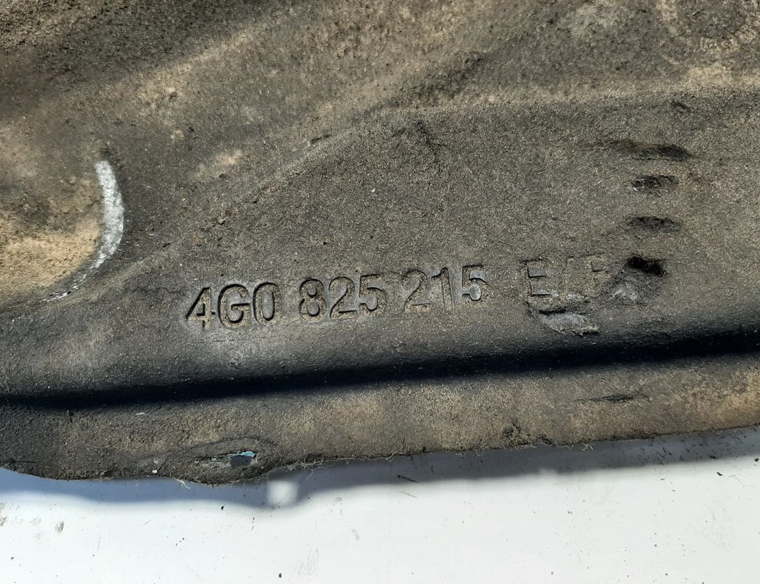 AUDI A6 allroad C7 (2012-2019) Rear Left Bottom Protection 4G0825215E 31598548