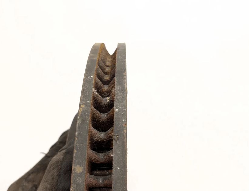 TOYOTA RAV4 5 generation (XA50) (2018-2024) Front Right Brake Disc 32111076