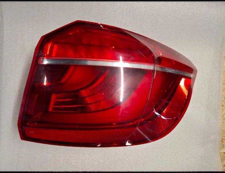 BMW 5 Series F10/F11 (2009-2017) Фонарь крышки багажника правый 10018610 31786507