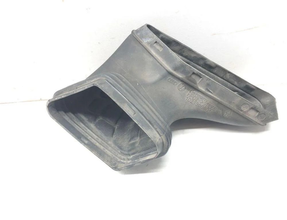 AUDI A4 B8/8K (2011-2016) Air Intake Tube 1021300S01 32206331