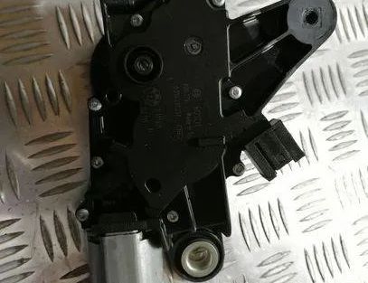 BMW 5 Series F10/F11 (2009-2017) Моторчик заднего стеклоочистителя 7311415,0390201231 25722124