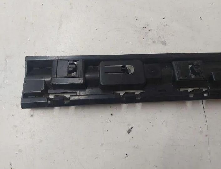 BMW X1 F48/F49 (2015-2023) Кронштейн боковой юбки 7332330 25729602