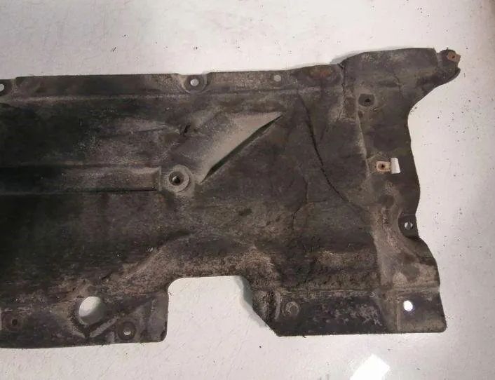 BMW 3 Series F30/F31 (2011-2020) Left Side Underbody Cover 7241833 25735536