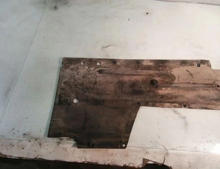 BMW 3 Series F30/F31 (2011-2020) Left Side Underbody Cover 7241833 25735536