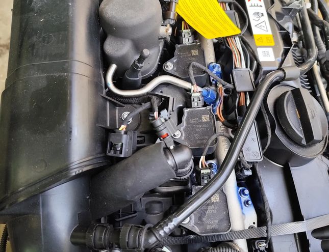 MINI Cooper F56 (2013-2020) Engine F592K381 26059663