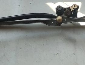 CHRYSLER i3 I01 (2013-2024) Mechanizmus stierača predného čelného skla 0390241963 26468766