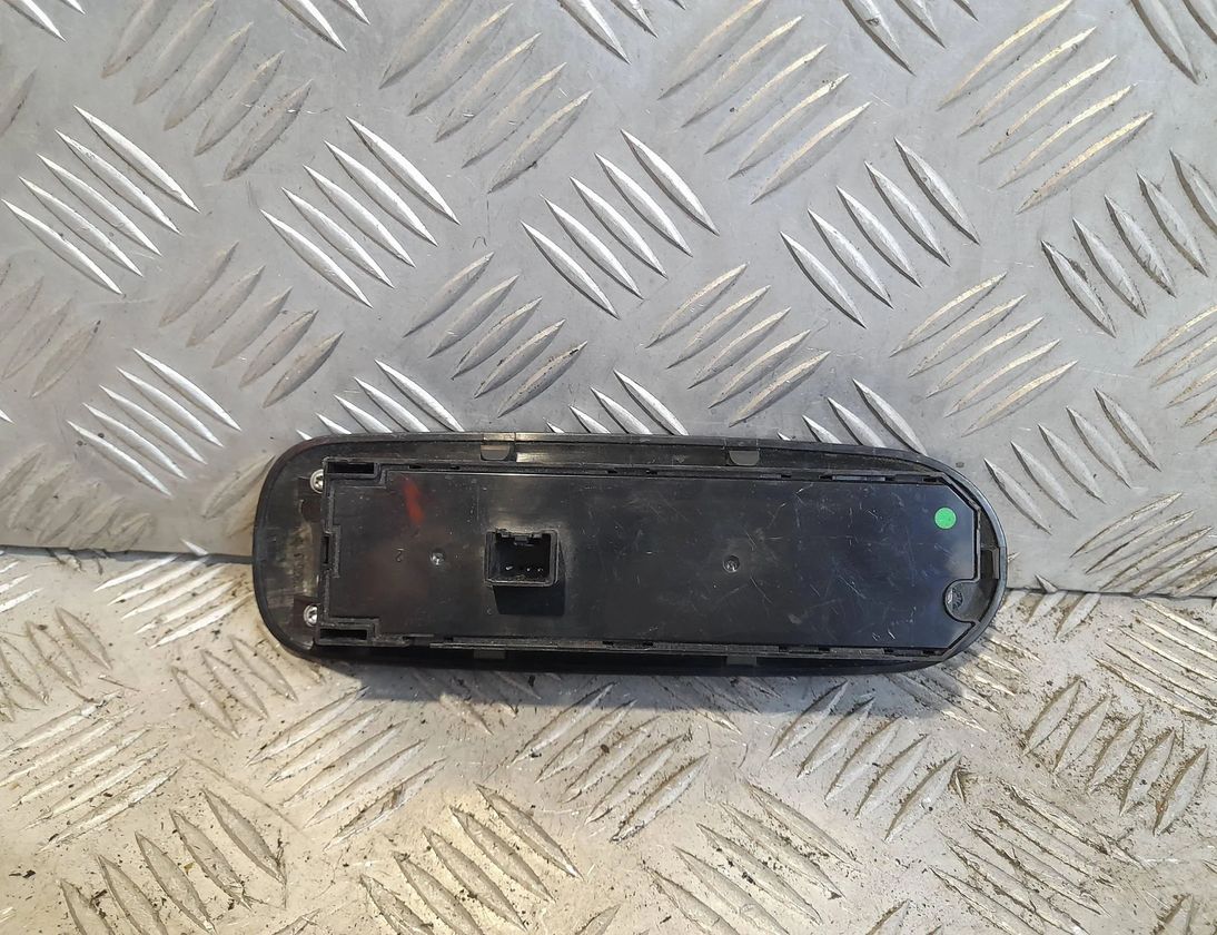FORD S-Max 1 generation (2006-2015) Кнопка стеклоподъемника задней правой двери 6M2T14A132AE 29479749