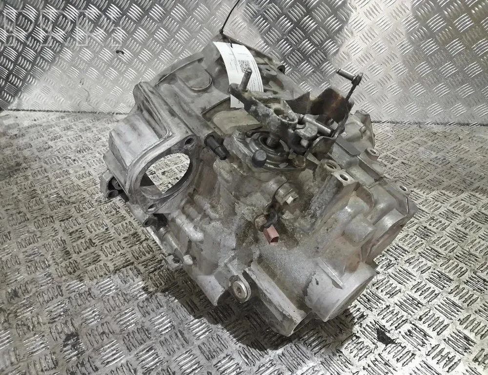 VOLKSWAGEN Golf Plus 1 generation (2004-2009) Gearbox JLU 29488326