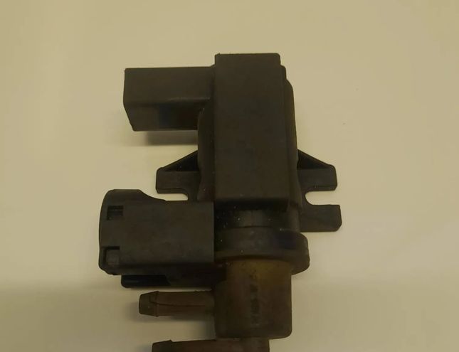 AUDI A6 C6/4F (2004-2011) Solenoid Valve 31293964 29718976