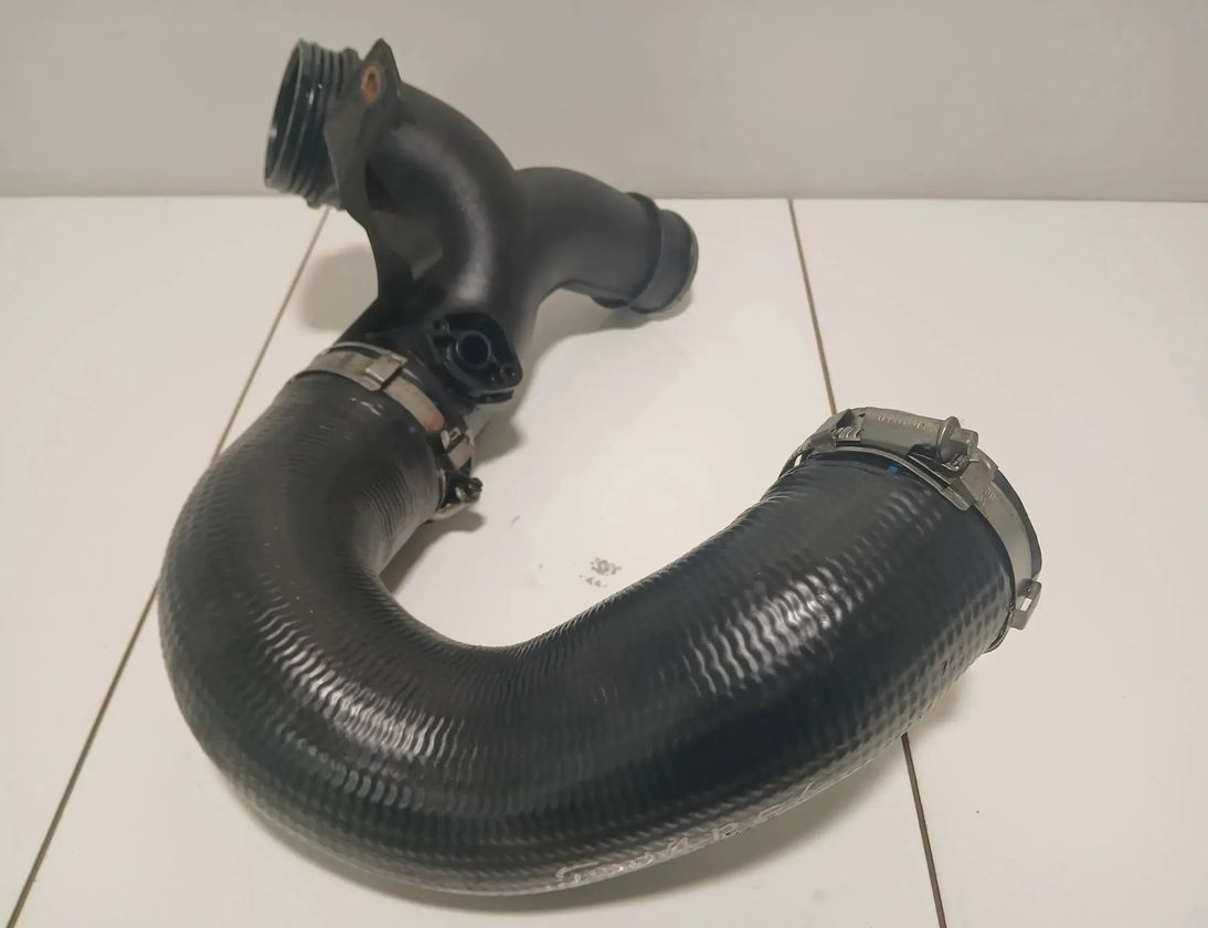 VOLKSWAGEN Touareg 1 generation (2002-2010) Intercooler Hose Pipe 7L6145795AB 29725913