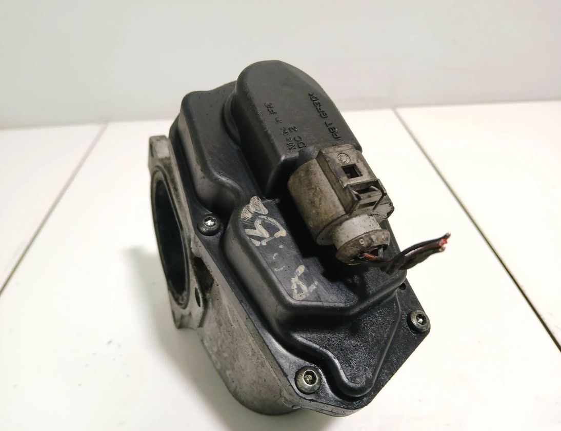 AUDI A4 B7/8E (2004-2008) EGR Valve 03L131501E 29741480