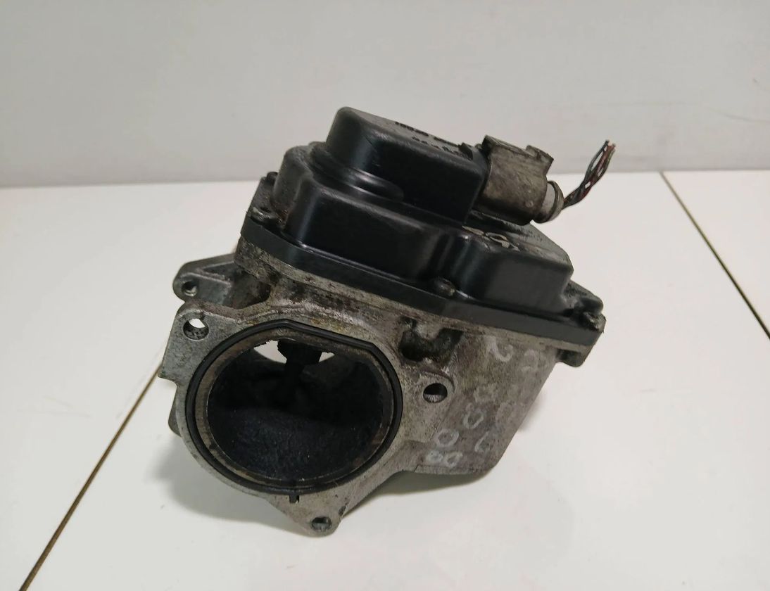 AUDI A4 B7/8E (2004-2008) EGR Valve 03L131501E 29741480