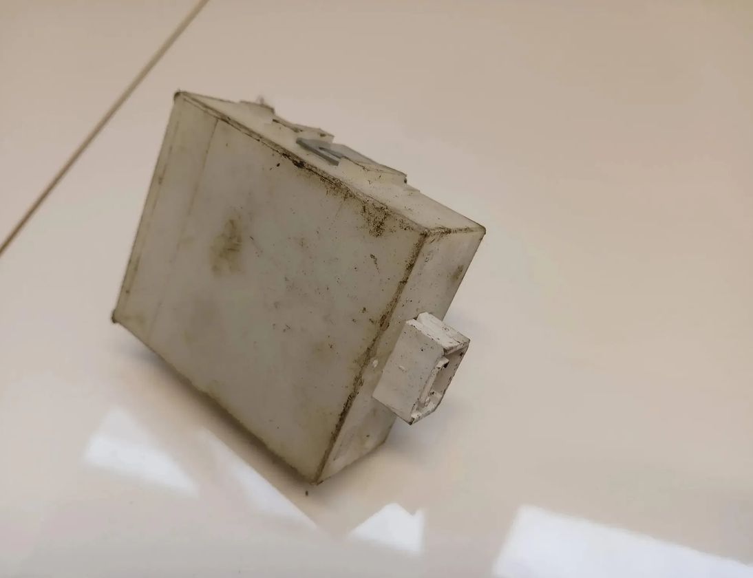 TOYOTA Corolla 10 generation E140/E150 (2006-2013) Блок управления центральным замком 8974105050,73667112 29749511